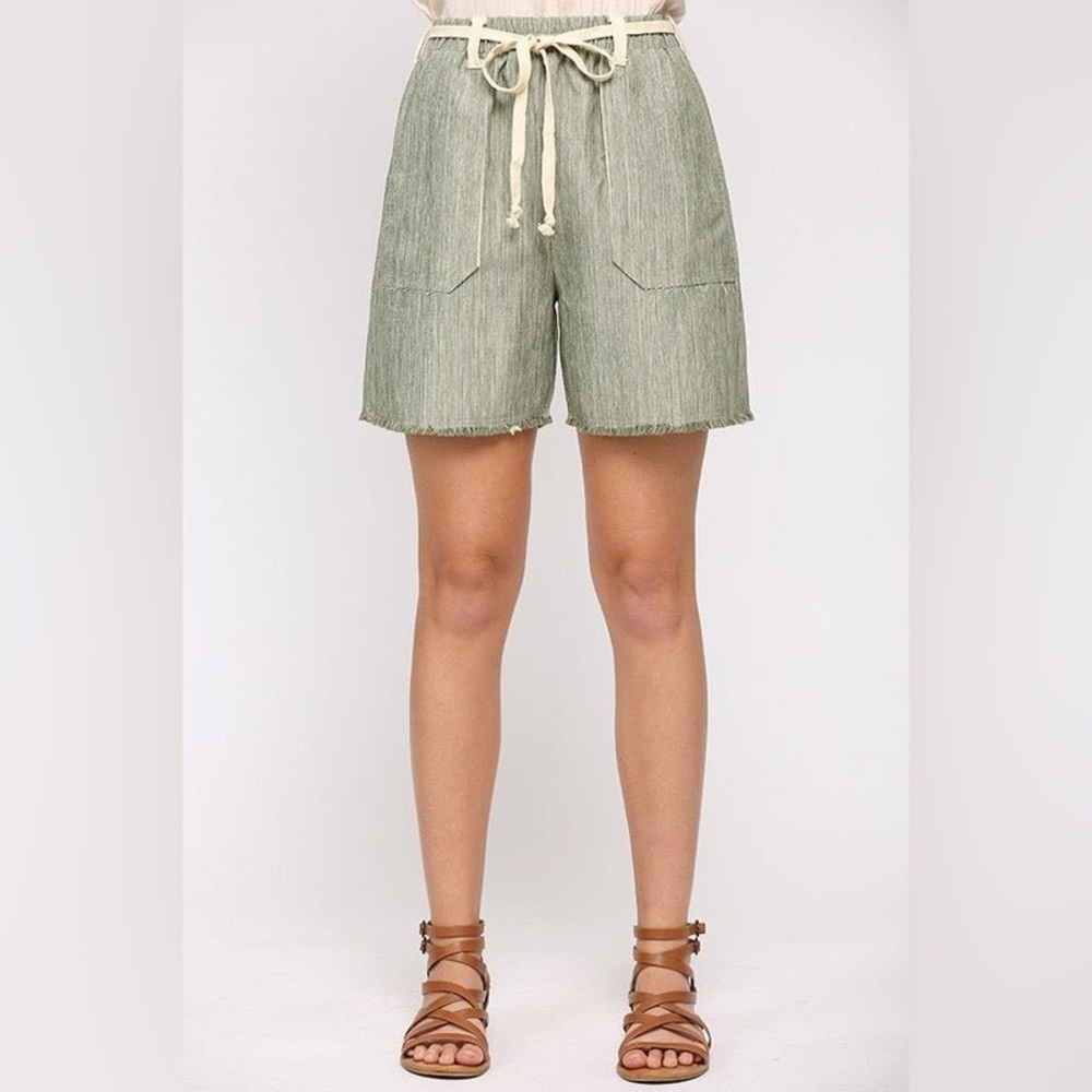 OLIVE GROVE CUTOFFS TWILL BERMUDA SHORTS